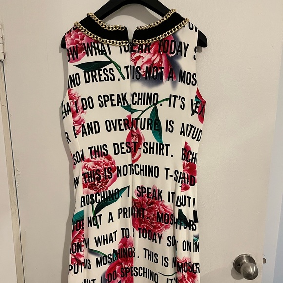 New with tags MOSCHINO dress - Picture 2 of 4